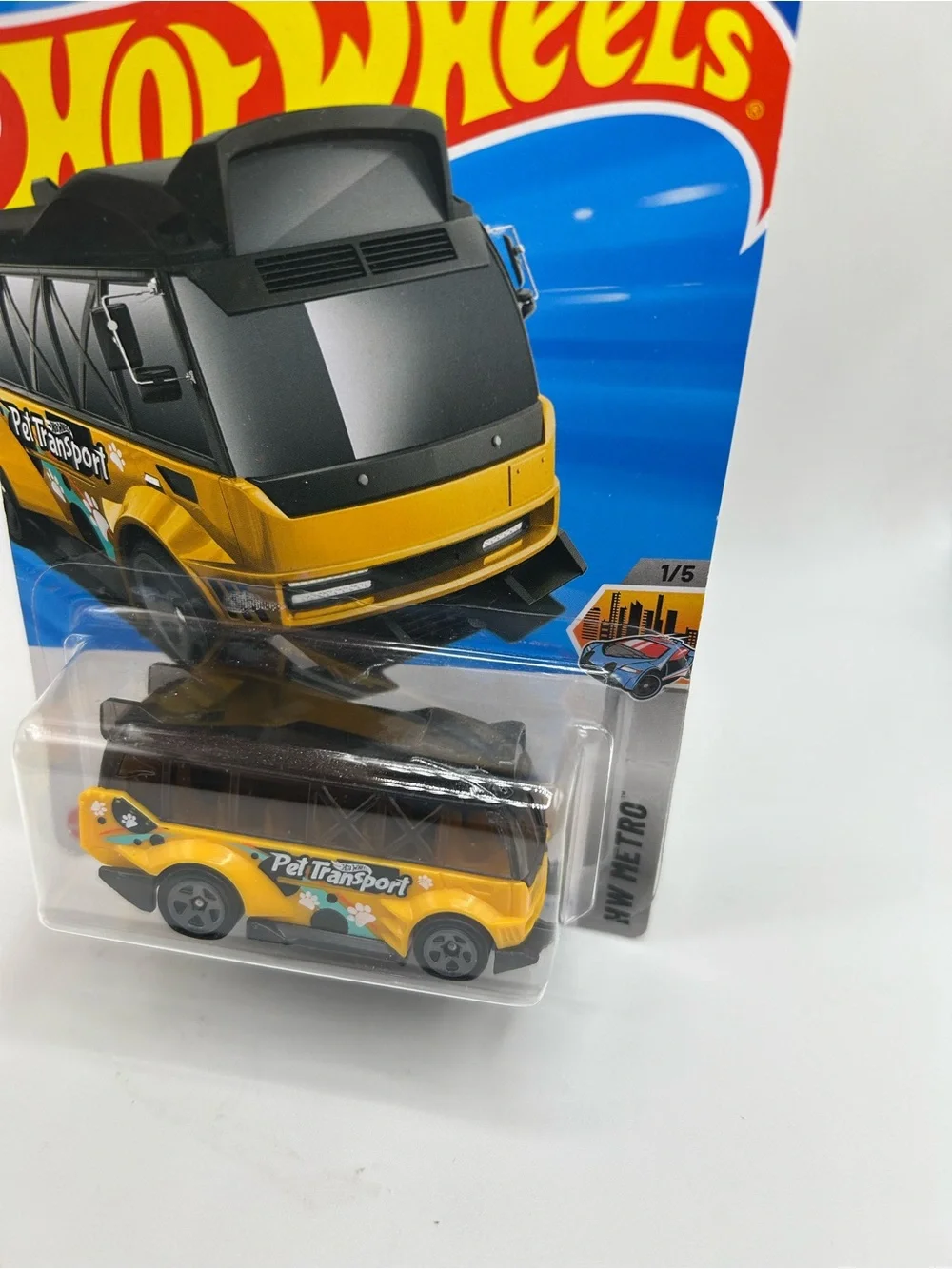 Hot Wheels Magic 8 Ball Decidedly Go & Kowloon’d Hypervan set
